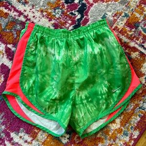 Women’s Nike Dri-Fit Tempo Running Shorts Green Tie Dye Women's Size XS
